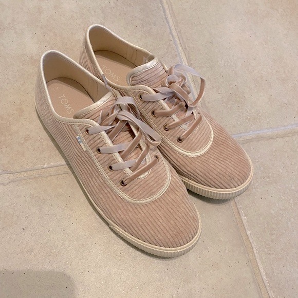 TOMS: Oxford Tan Carmel Corduroy Sneaker NWT SZ 7 - Picture 4 of 6